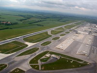 VIE/LOWW - Wien - Schwechat / Vienna International Airport - Austria (6/2005)